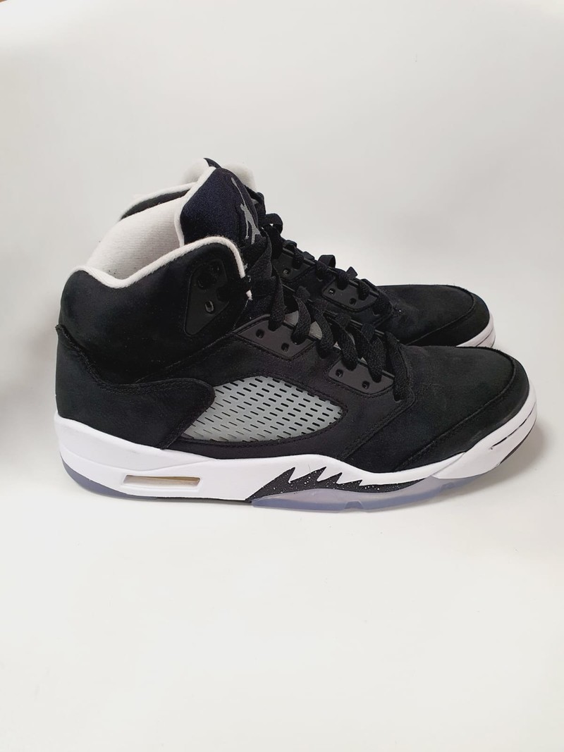 Tênis Nike Air Jordan 5 Retro Oreo 