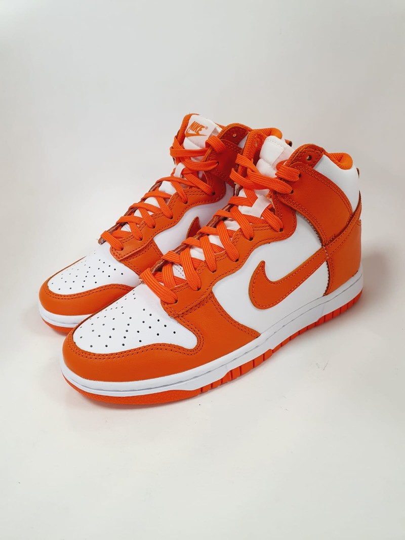 Tenis Nike Dunk High