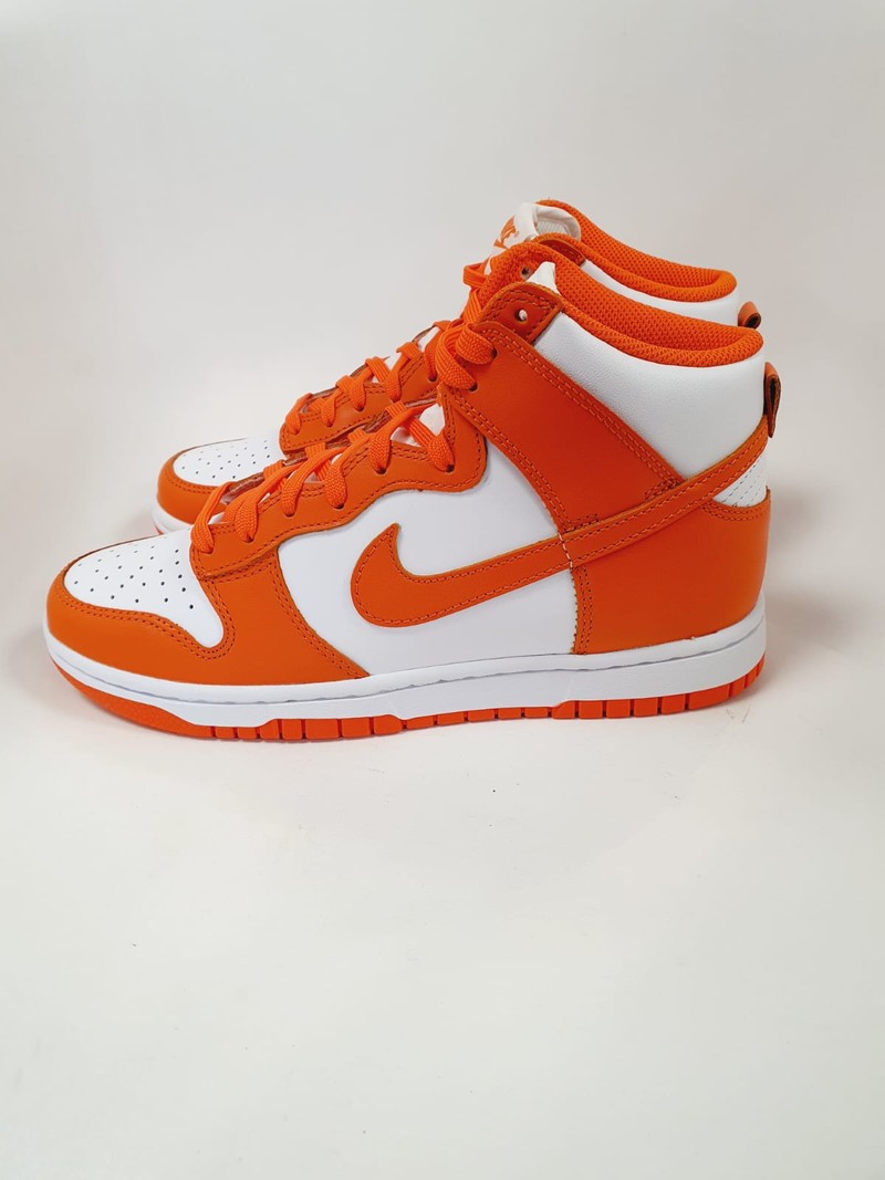 Tenis Nike Dunk High