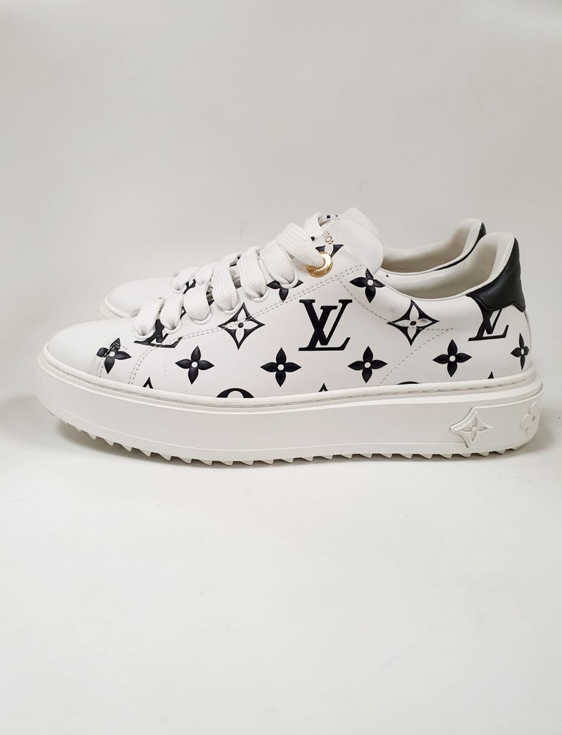 Tênis Louis Vuitton Monogram Sneakers