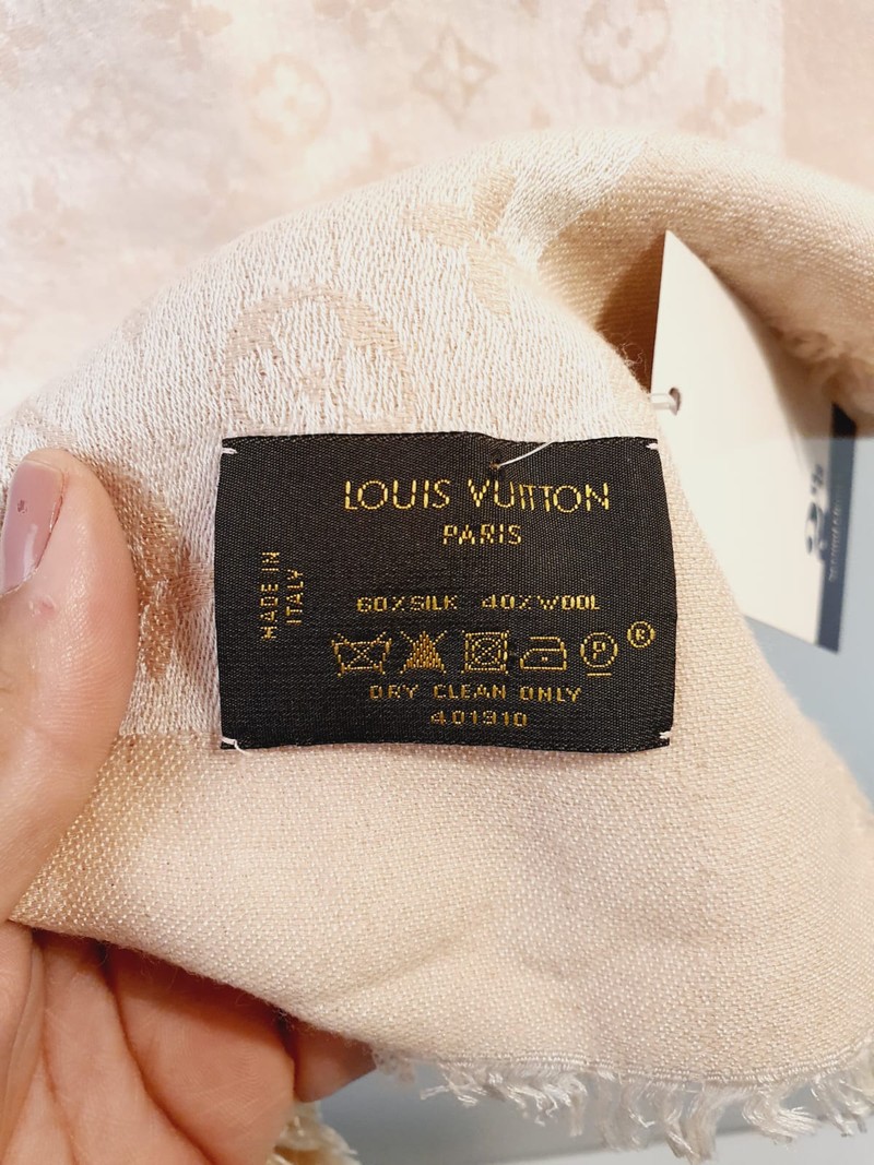 Lenço Louis Vuitton