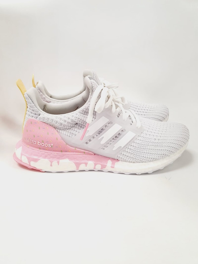 Tênis Adidas Ultra Boost Pop Strawberry