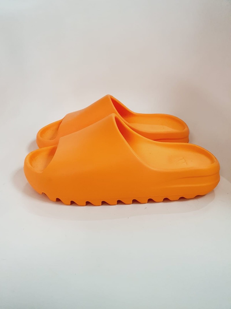 Slide Adidas Yeezy