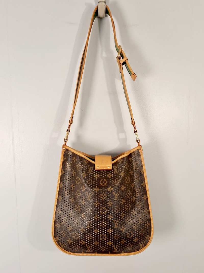 Bolsa Louis Vuitton Mousette Perforated