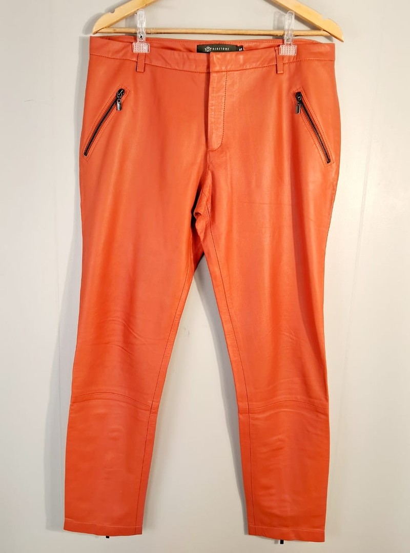 Calça Bobstore couro