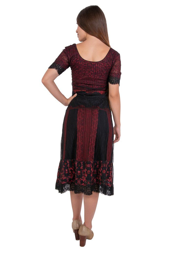 Vestido Tule Amassado c/Aplicação Renda