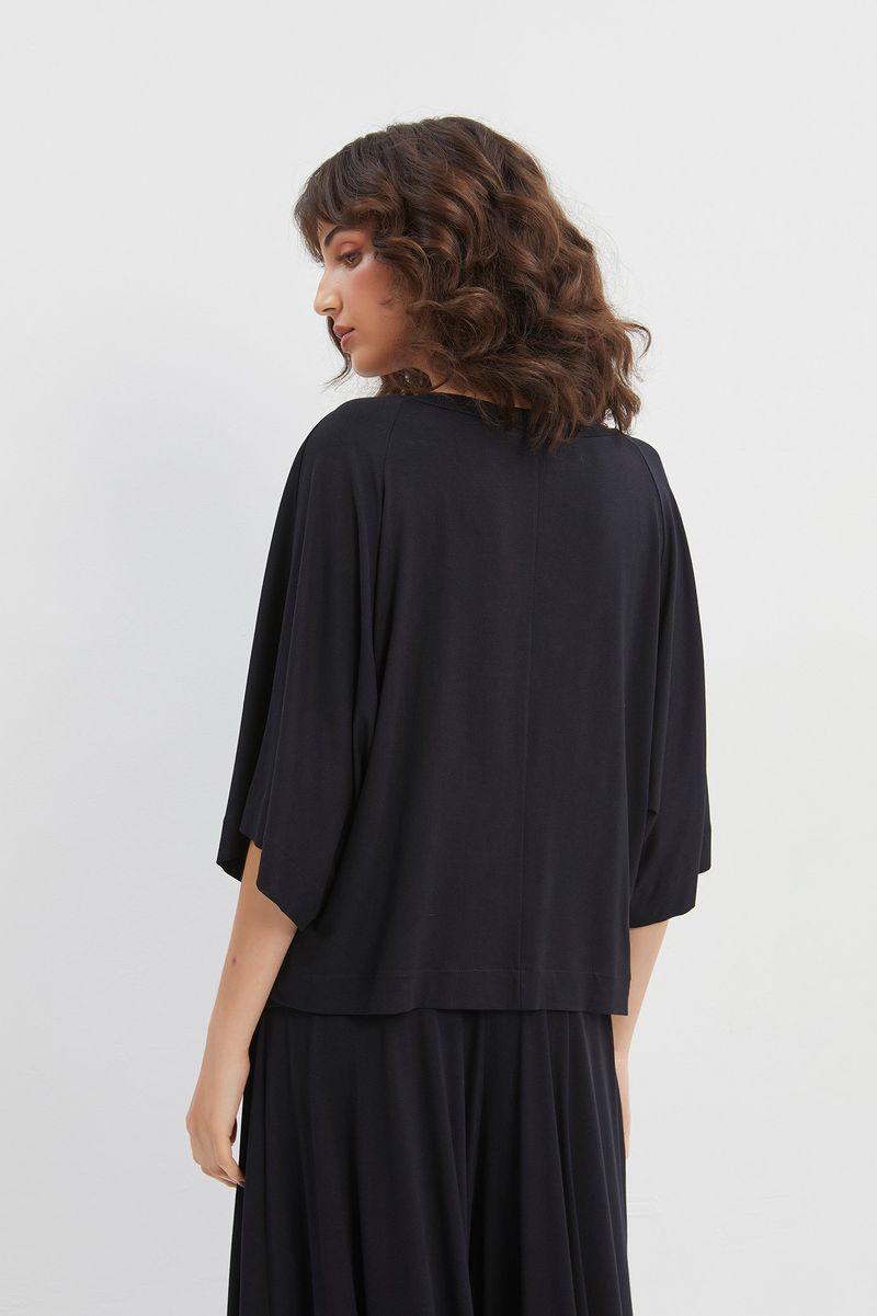 Blusa malha aplic linha lateral
