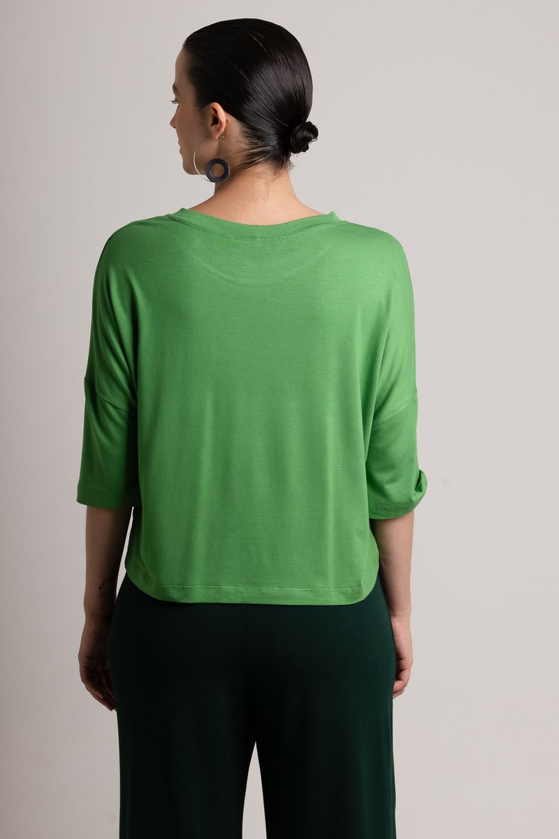 Blusa de Malha Azul Bola Verde com Risco