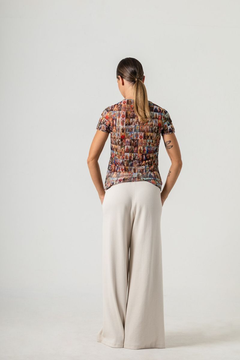 Blusa de Tule segunda pele Santinhos