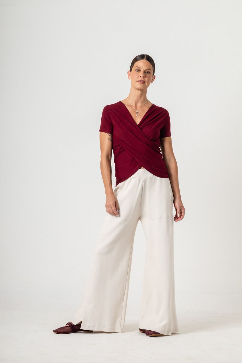 Blusa de Malha Vinho Decote Transpassado