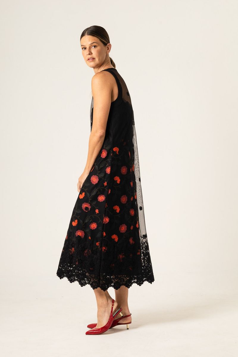 Vestido Longo de Renda e Tule Preto