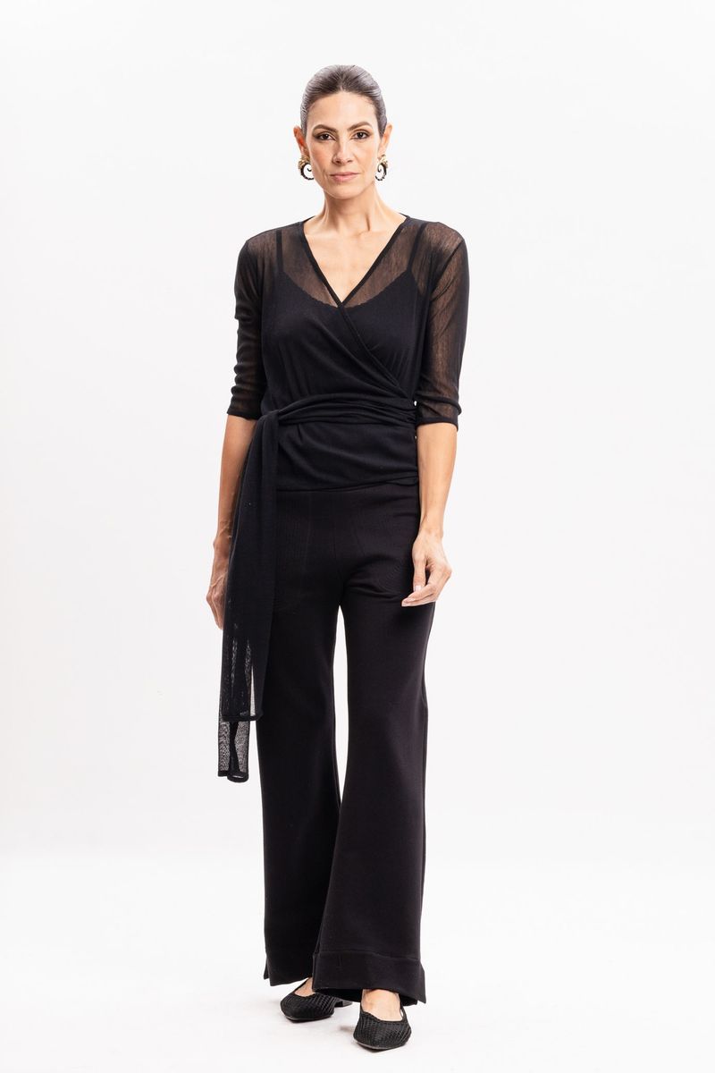 Blusa Cachecoeur Preta em Tule