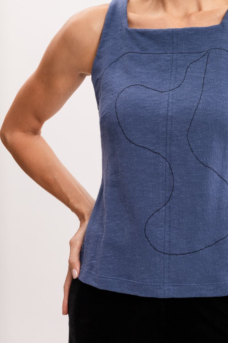 Blusa de Malha Azul com Presponto 