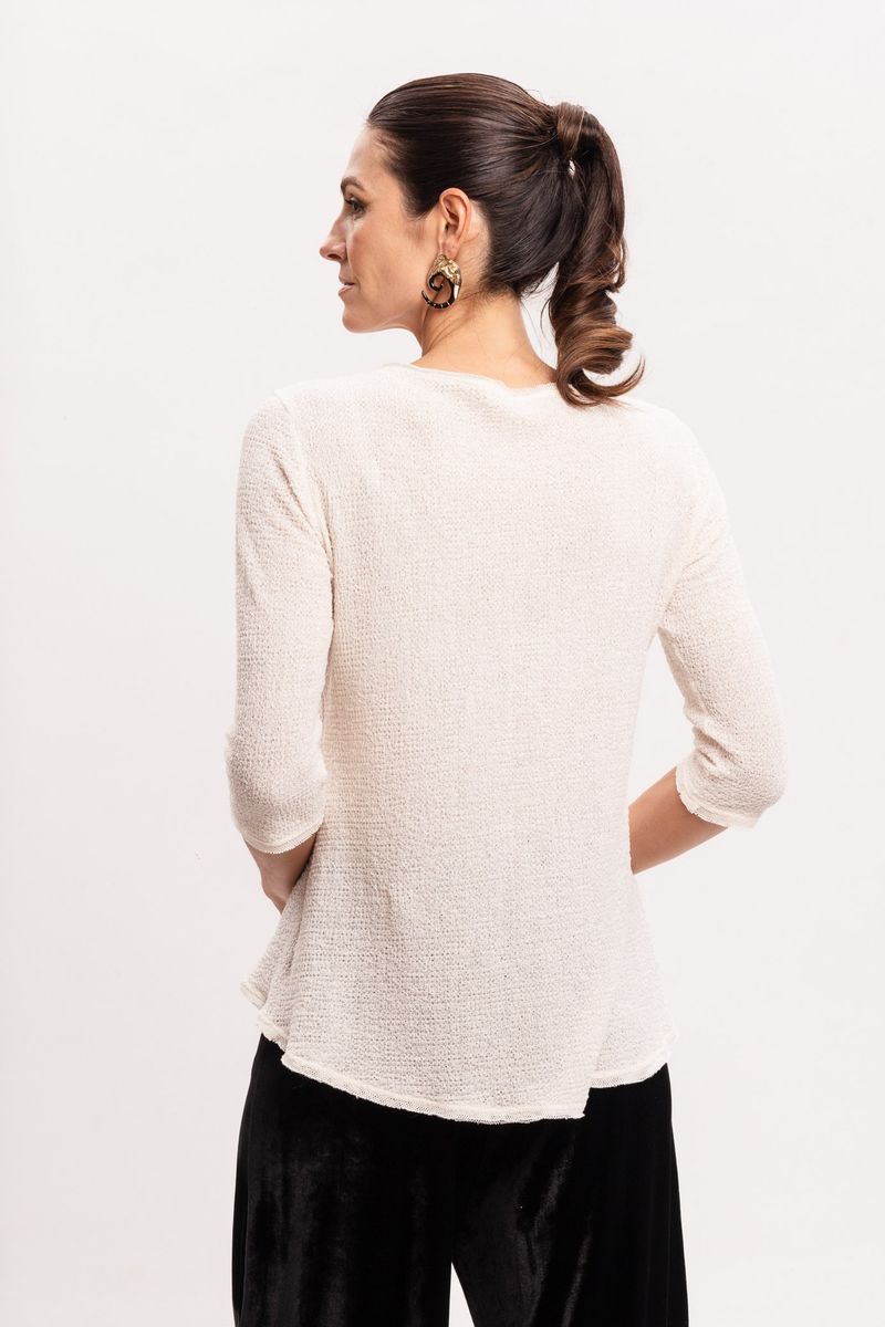 Blusa de Malha Off White com Acabamento em Tule