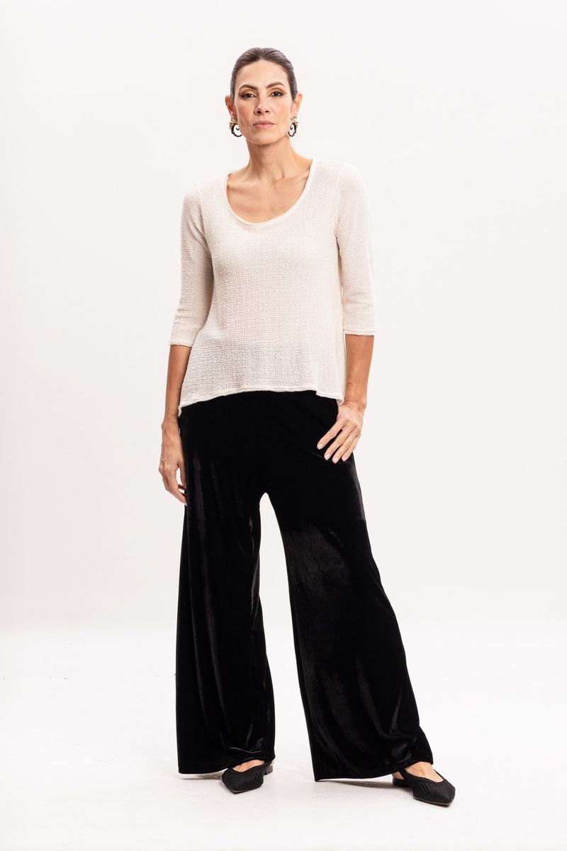 Blusa de Malha Off White com Acabamento em Tule