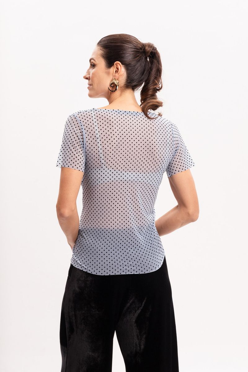 Blusa de Tule Azul com Poá