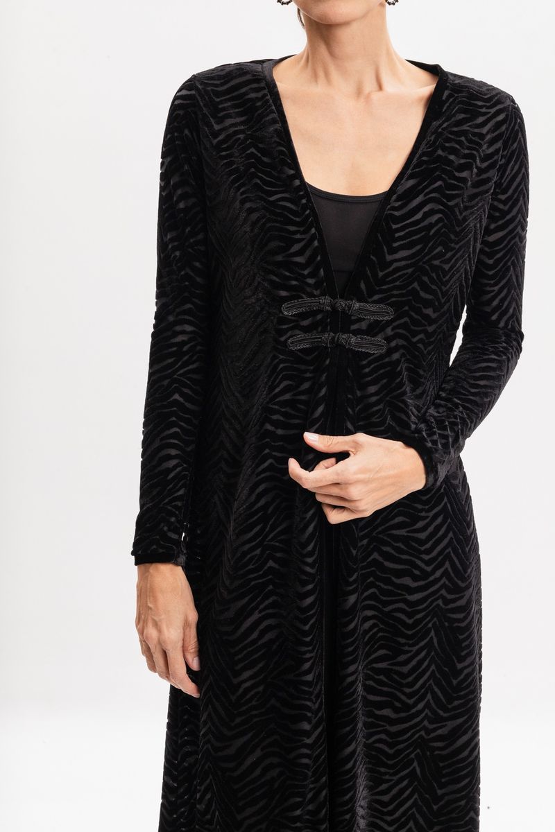 Kimono Preto em Veludo Devorê