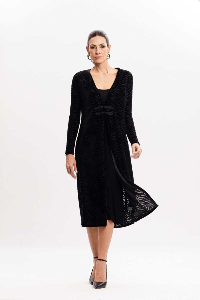 Kimono Preto em Veludo Devorê