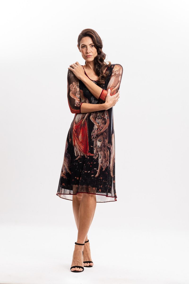Vestido Curto em Tule Estampa Três Graças
