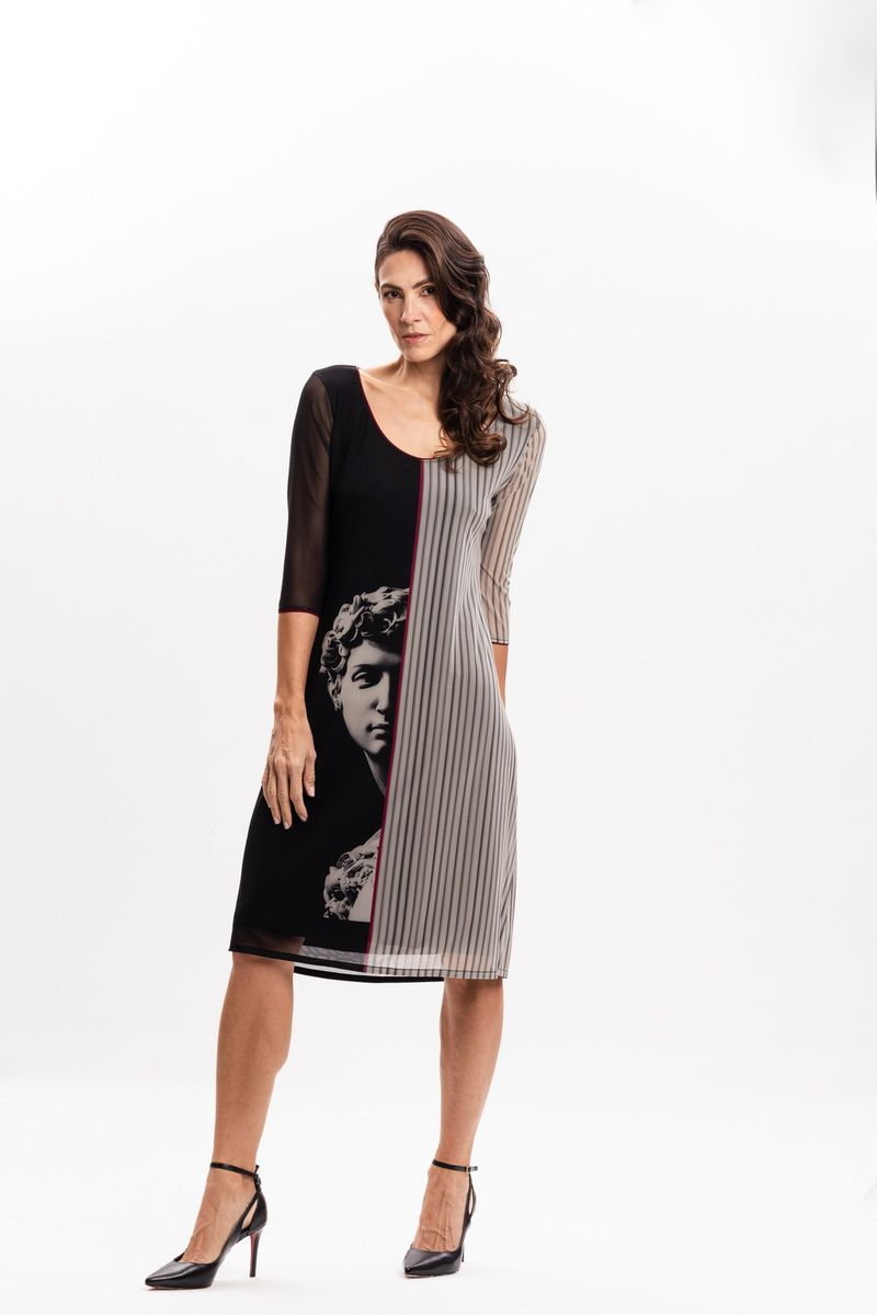 Vestido Curto em Tule Estampa Greco David