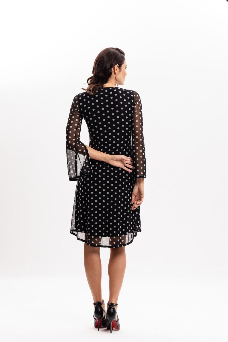 Vestido Curto em Tule Poá Preto com Recortes
