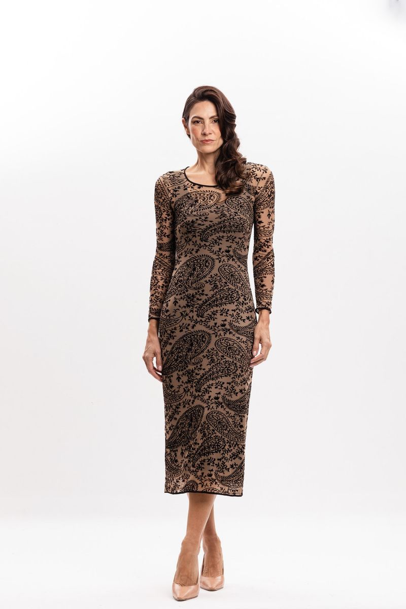 Vestido em Tule Caxemira com Manga Longa