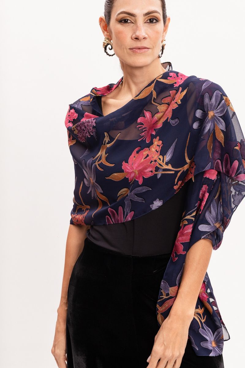 Lenço Floral Estampado em Viscose