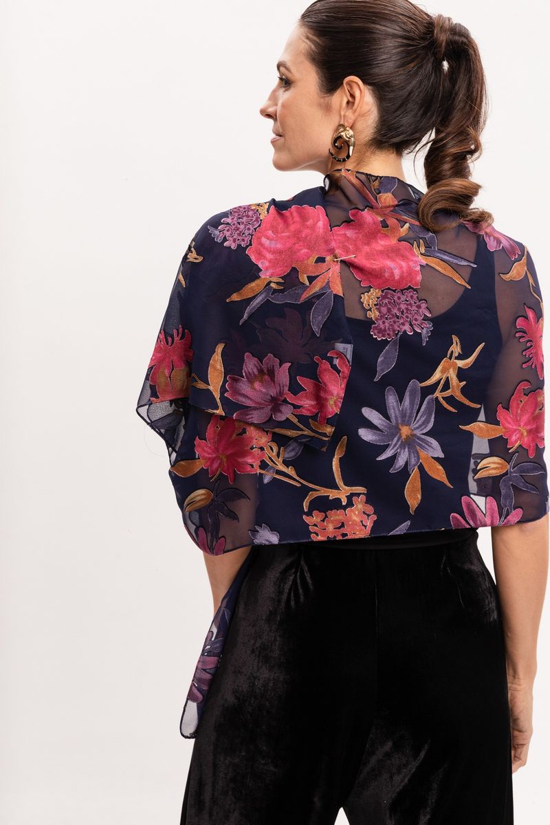 Lenço Floral Estampado em Viscose