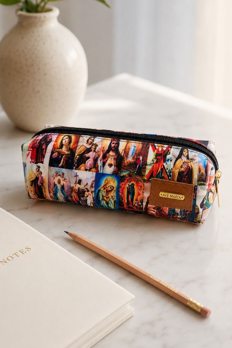 Porta-lápis Estampado Santinhos com Zíper