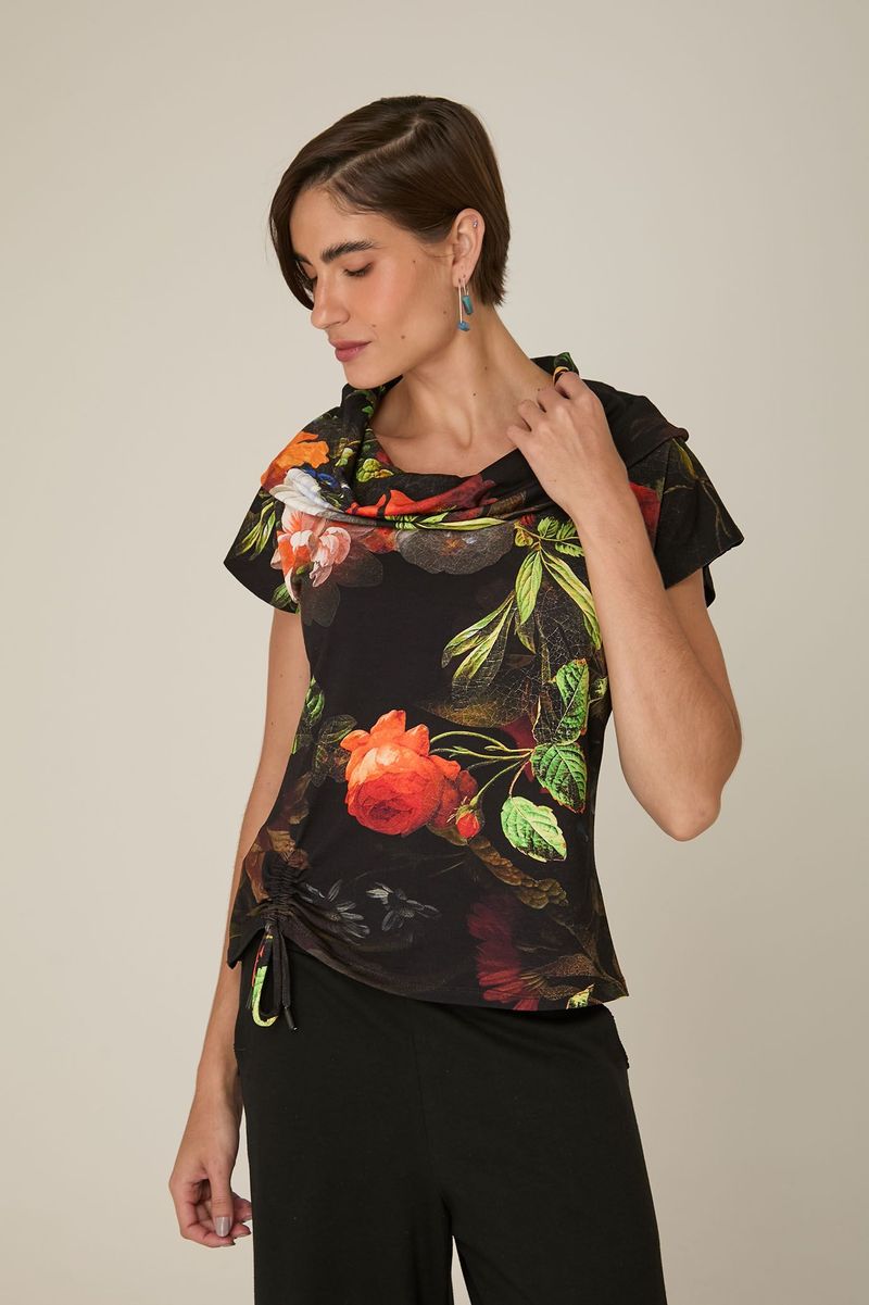 Blusa de Malha Floral Gola Rolê Estampa Elias Vanden Broeck 