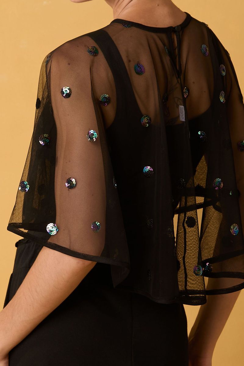 Bolero de Tule Preto com Lantejoulas