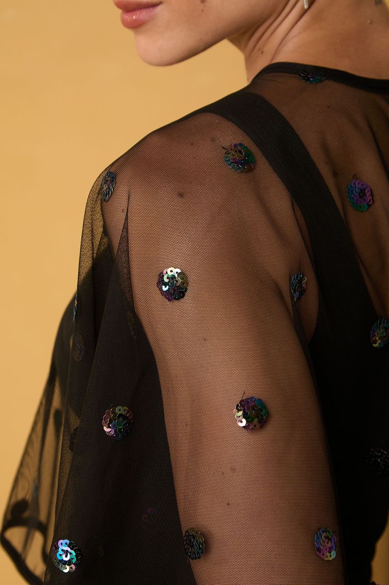 Bolero de Tule Preto com Lantejoulas