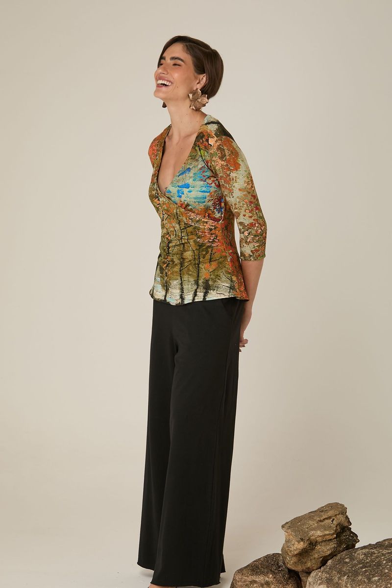 Blusa Estampada com Decote Transpassado e Manga 3/4 Vicente Van Gogh