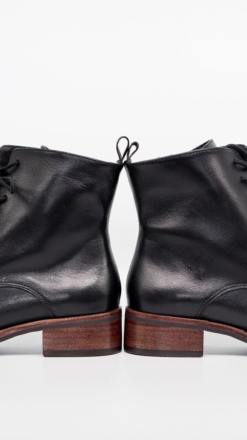 Bota Carol