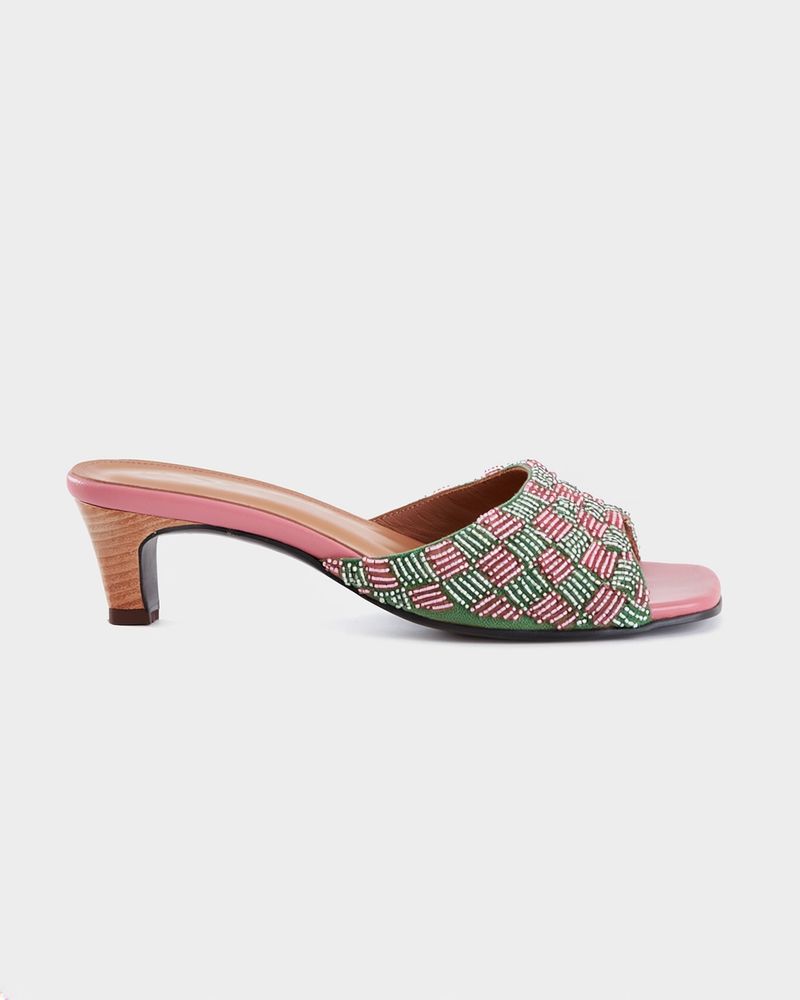 Sandália Salto Baixo Kika Bordada Verde e Rosa