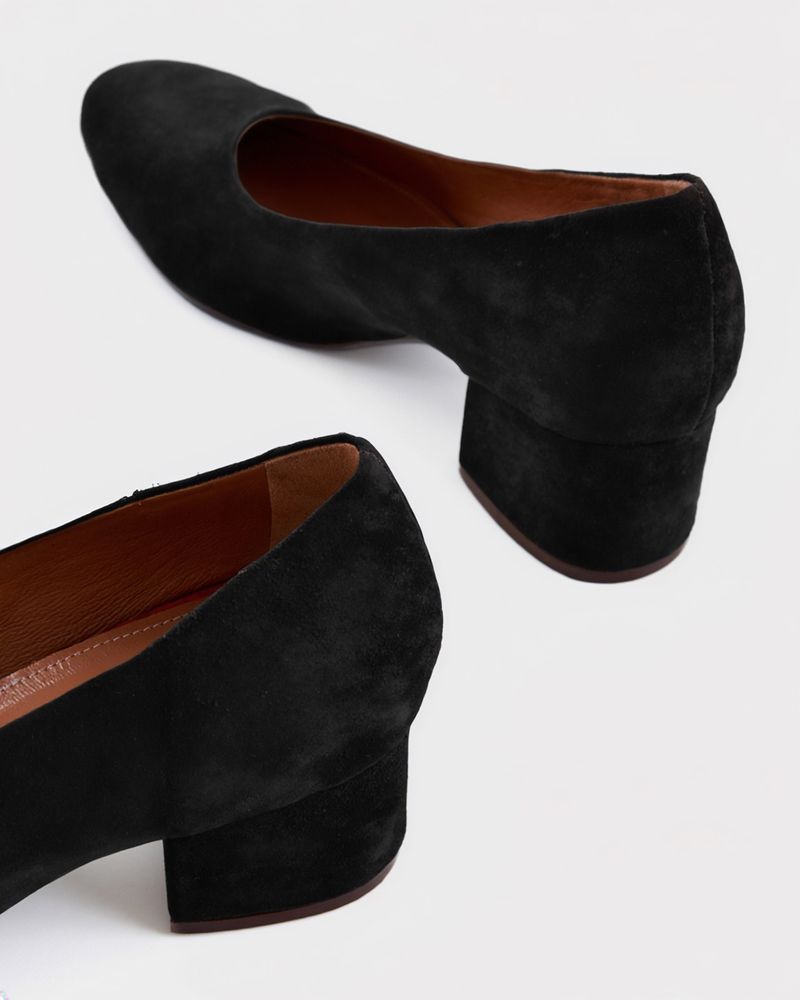 Scarpin Gabrielle Camurça  Preto