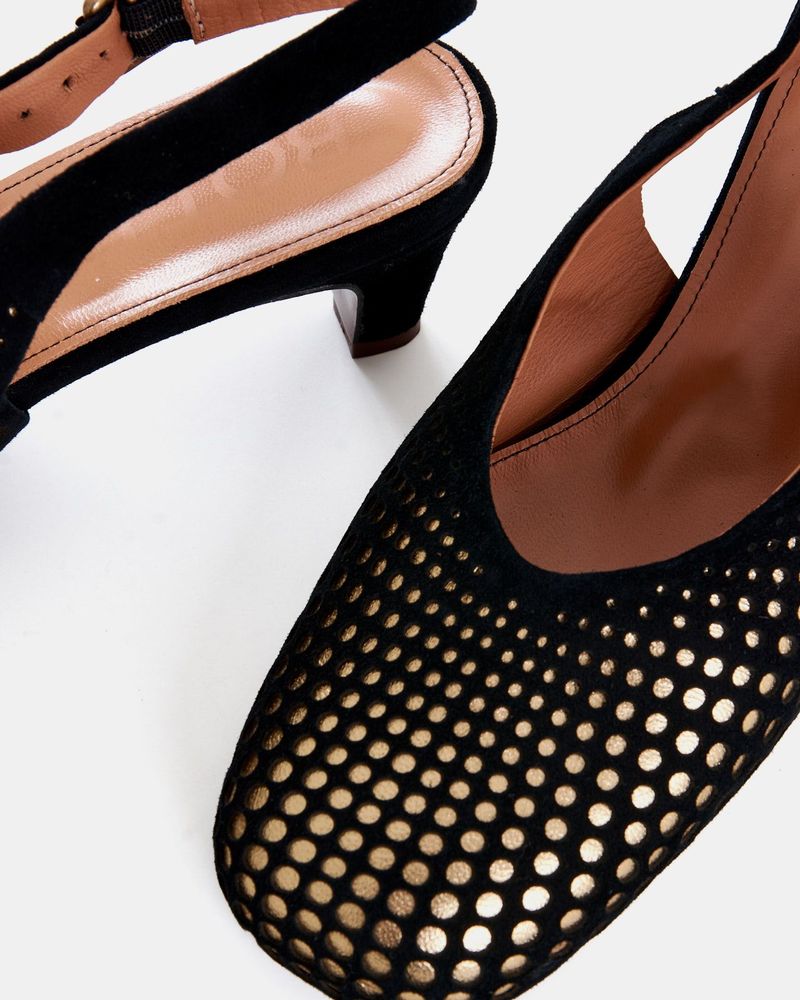 Scarpin Salto Liz Pingos Preto e Ouro
