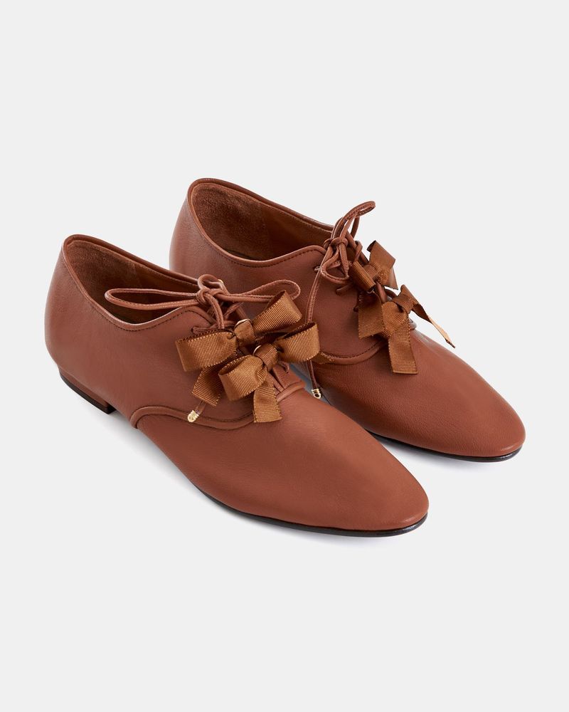 Oxford Giulia Laço Caramelo