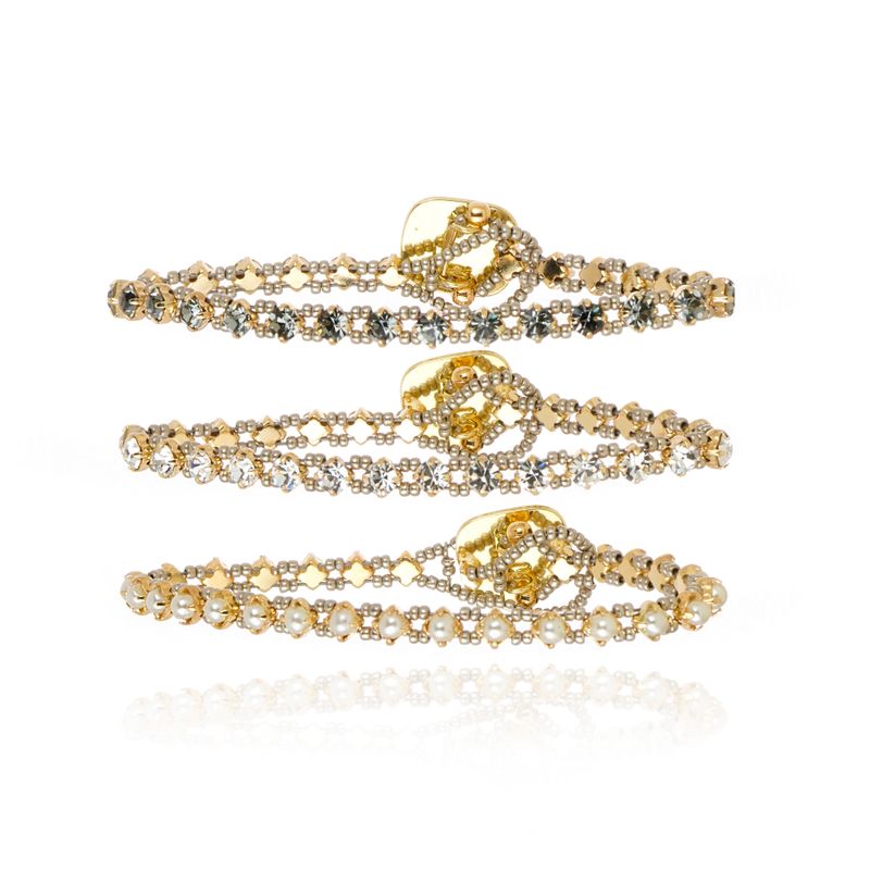 Pulseira Riviera Black Diamond (R$320) /  Pulseira Riviera Cristal (R$336) / Pulseira Riviera Perolinha (R$320)