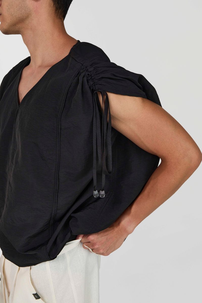 Foto do produto BLUSA TONYA PRETO