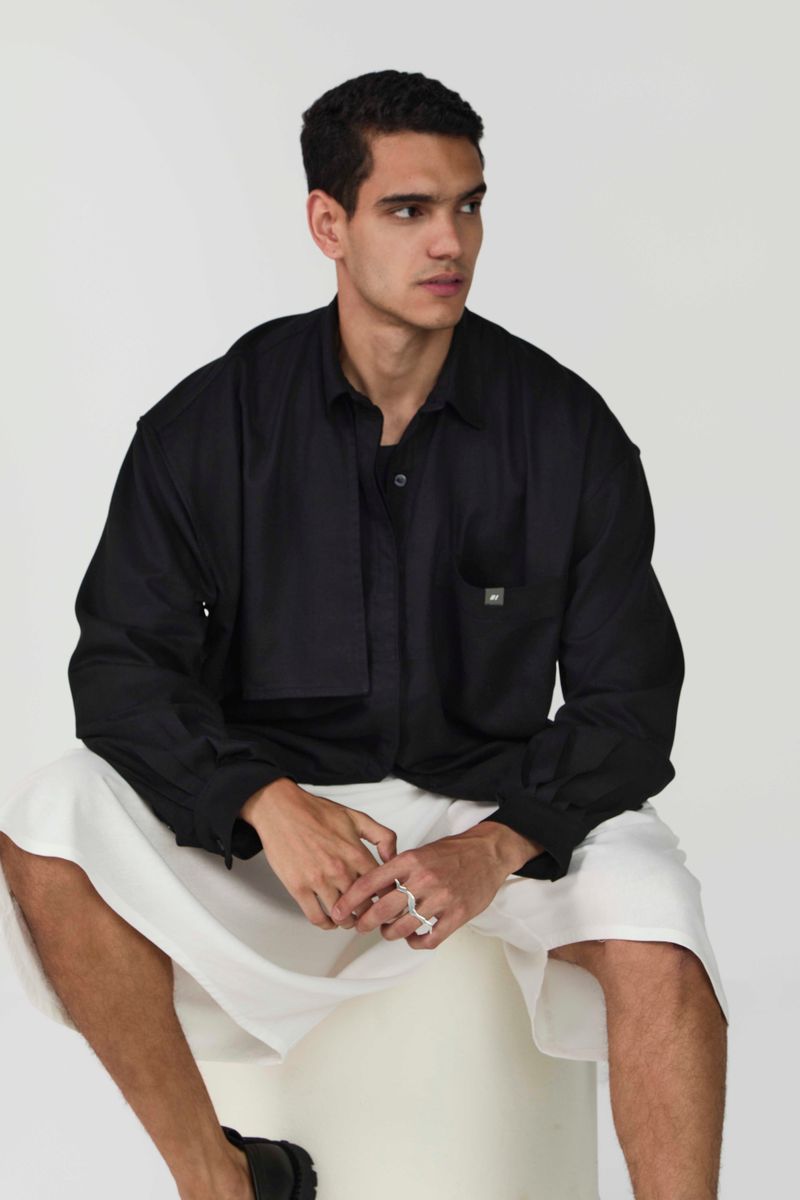 Foto do produto CAMISA BÁRIO PRETO