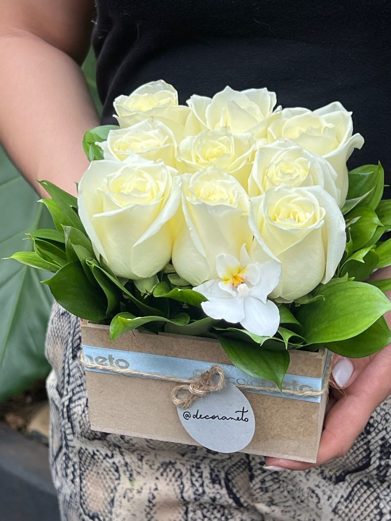 Pack Quadrado com Rosas Nacionais