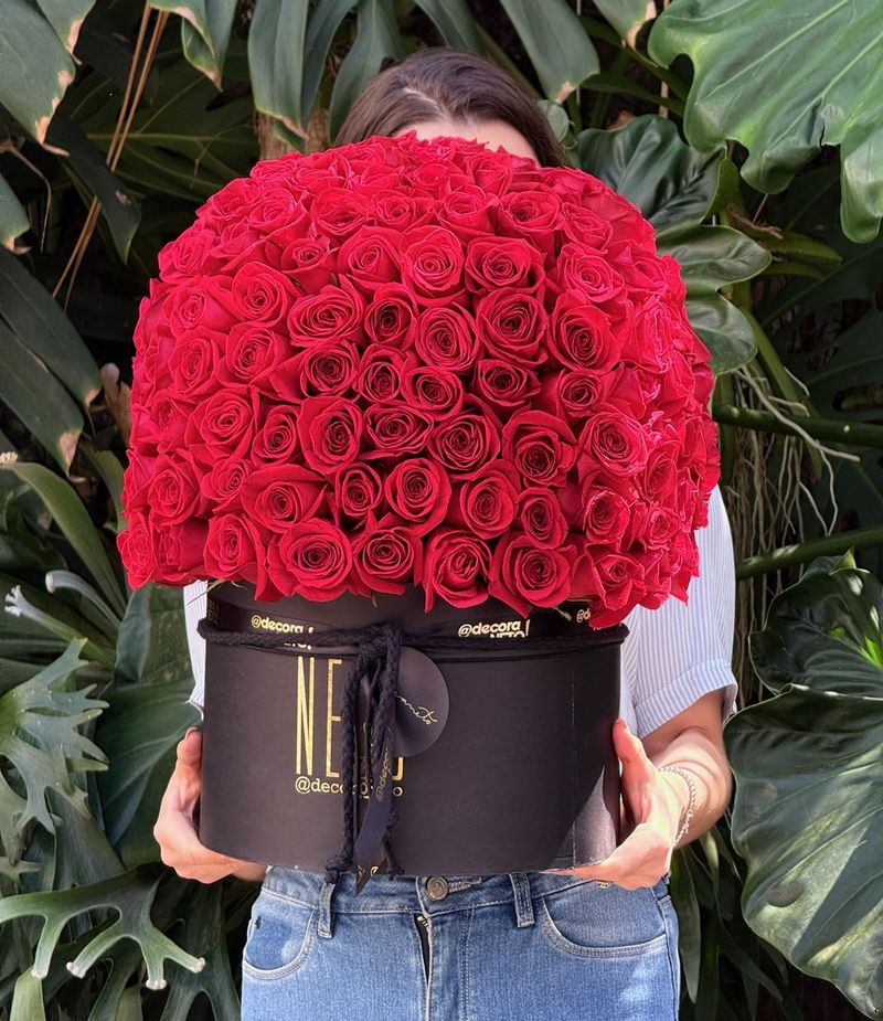 Arranjo Só Rosas  