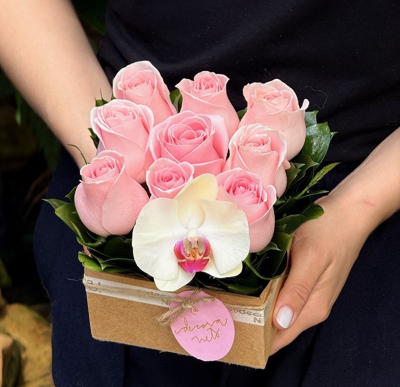 Pack Quadrado com Rosas Nacionais