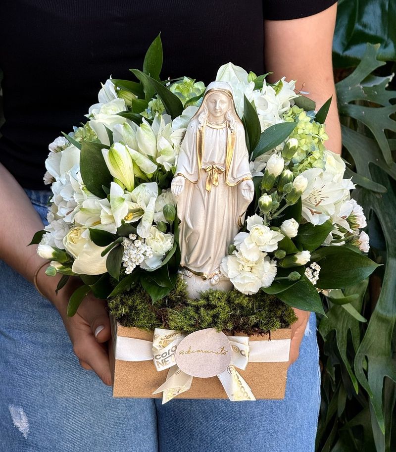 Arranjo Nossa Senhora das Graças 