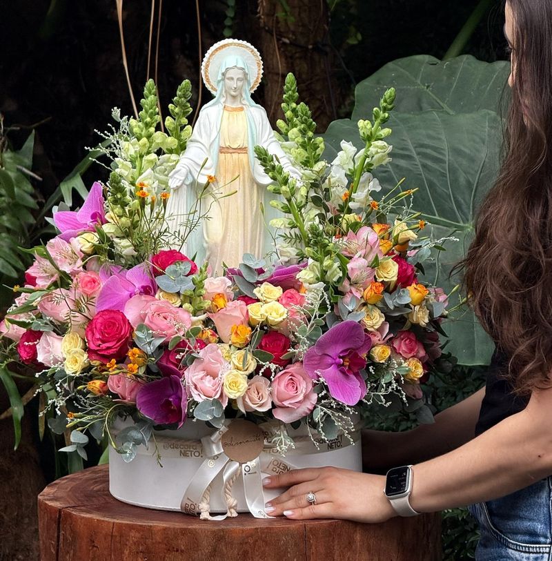 Arranjo Nossa Senhora das Graças 