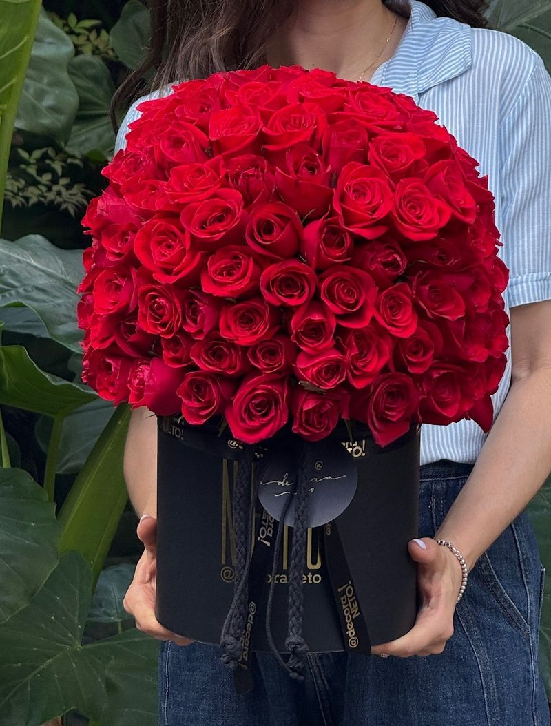 Arranjo Só Rosas  