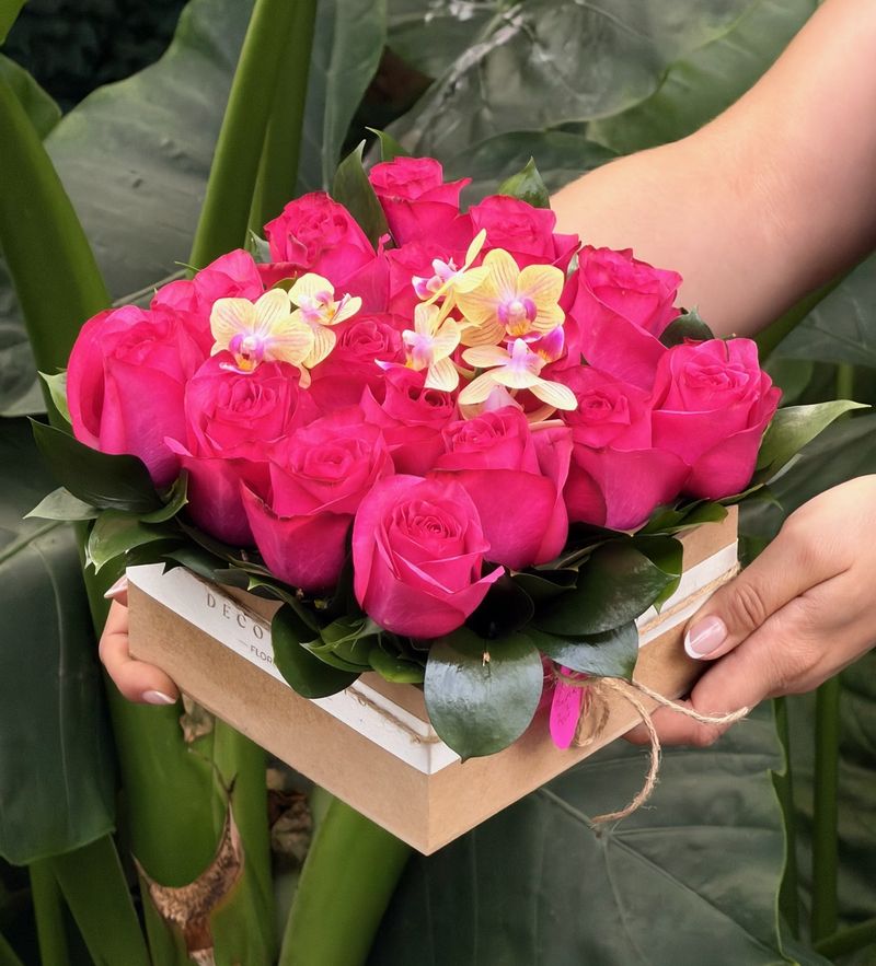 Pack Quadrado com Rosas Nacionais