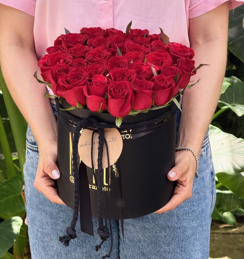 Pack Redondo de Rosas Nacionais