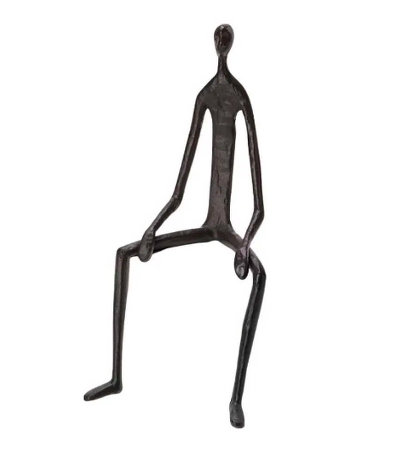 Escultura figura humana em metal II